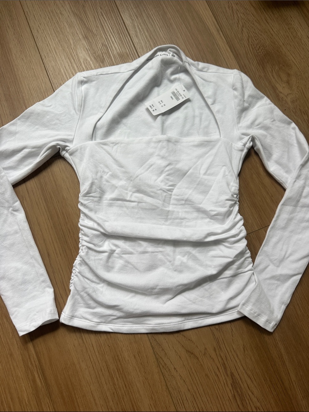 Abercrombie & Fitch white Ava Long-Sleeve Top size small NWT